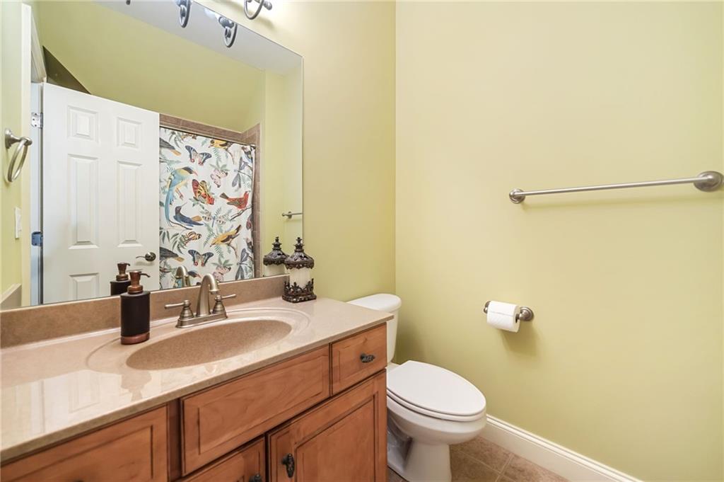 3433 Hickory Woods Trail