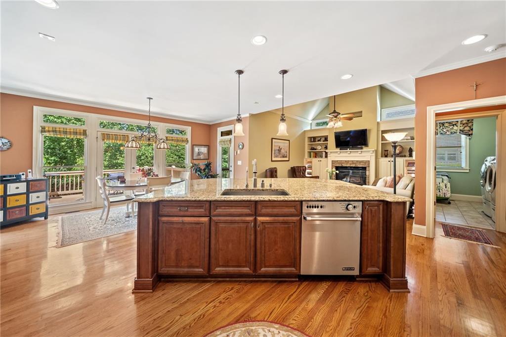 3433 Hickory Woods Trail