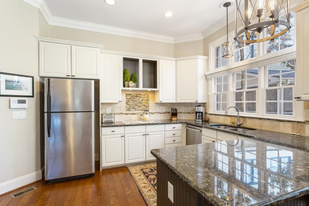 1071 Hedge Rose Court NE