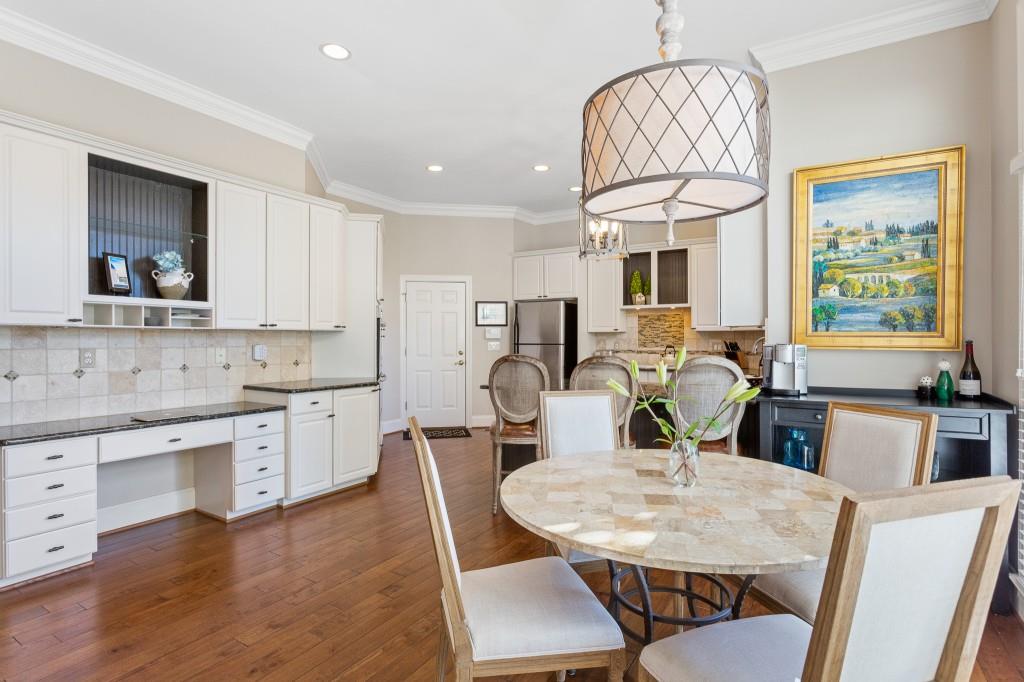 1071 Hedge Rose Court NE