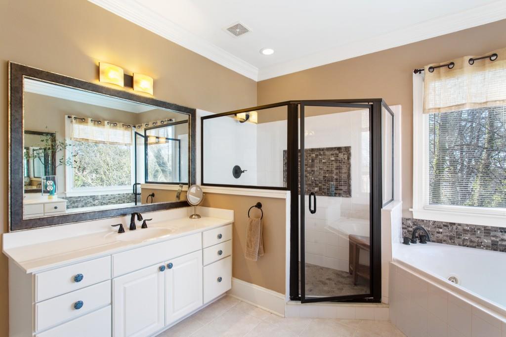 1071 Hedge Rose Court NE