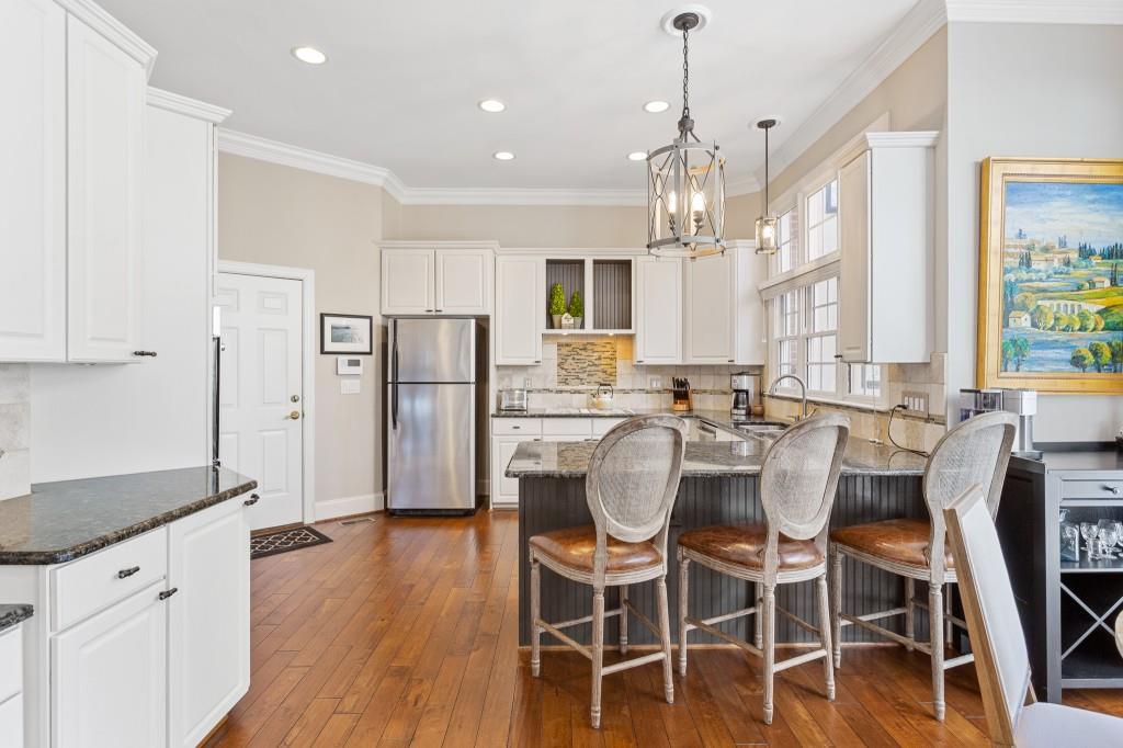 1071 Hedge Rose Court NE