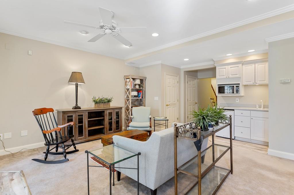 1071 Hedge Rose Court NE