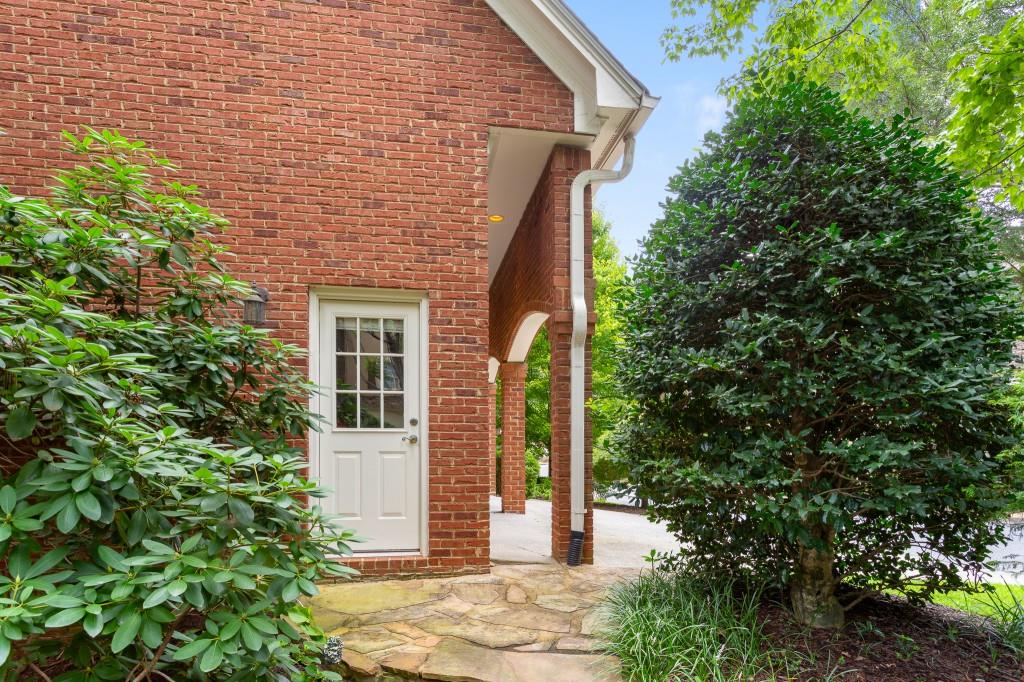 1071 Hedge Rose Court NE