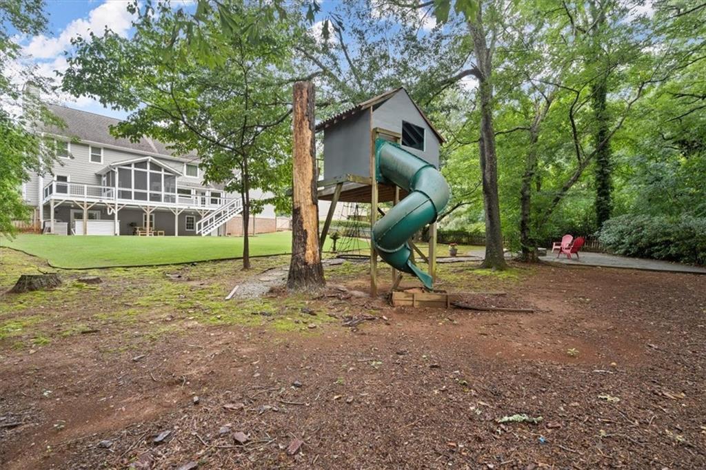 870 Fox Hollow Parkway