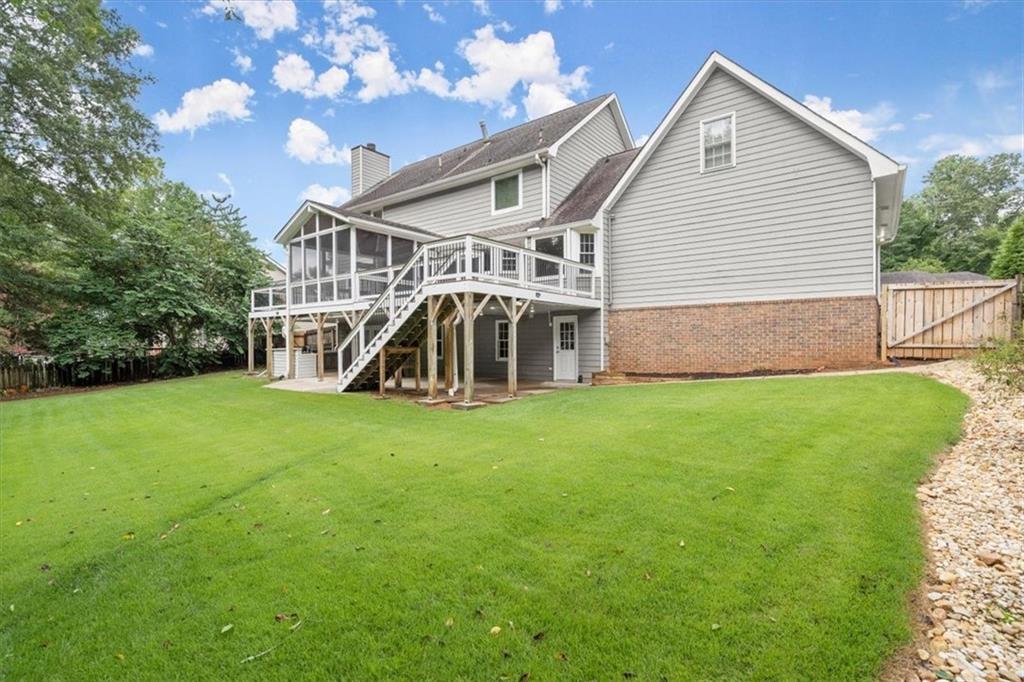 870 Fox Hollow Parkway