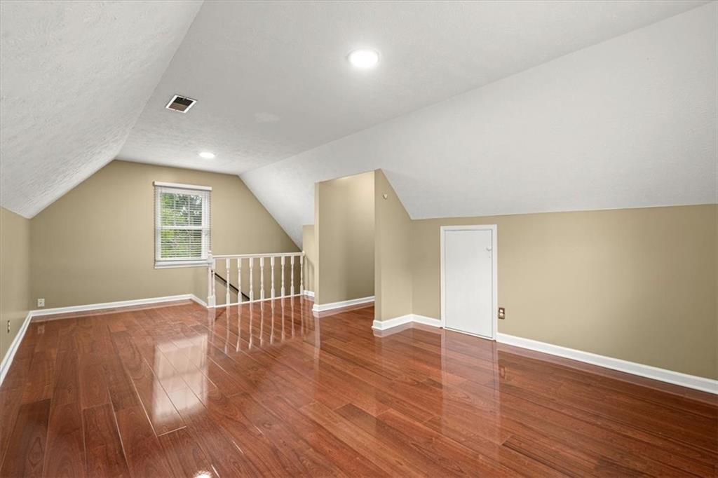 870 Fox Hollow Parkway