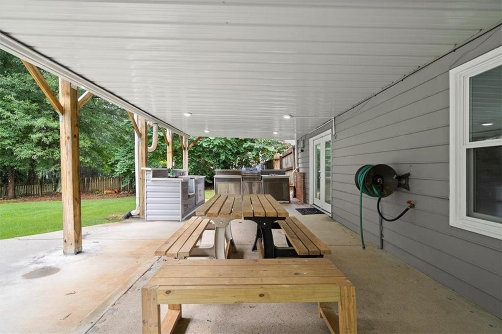 870 Fox Hollow Parkway