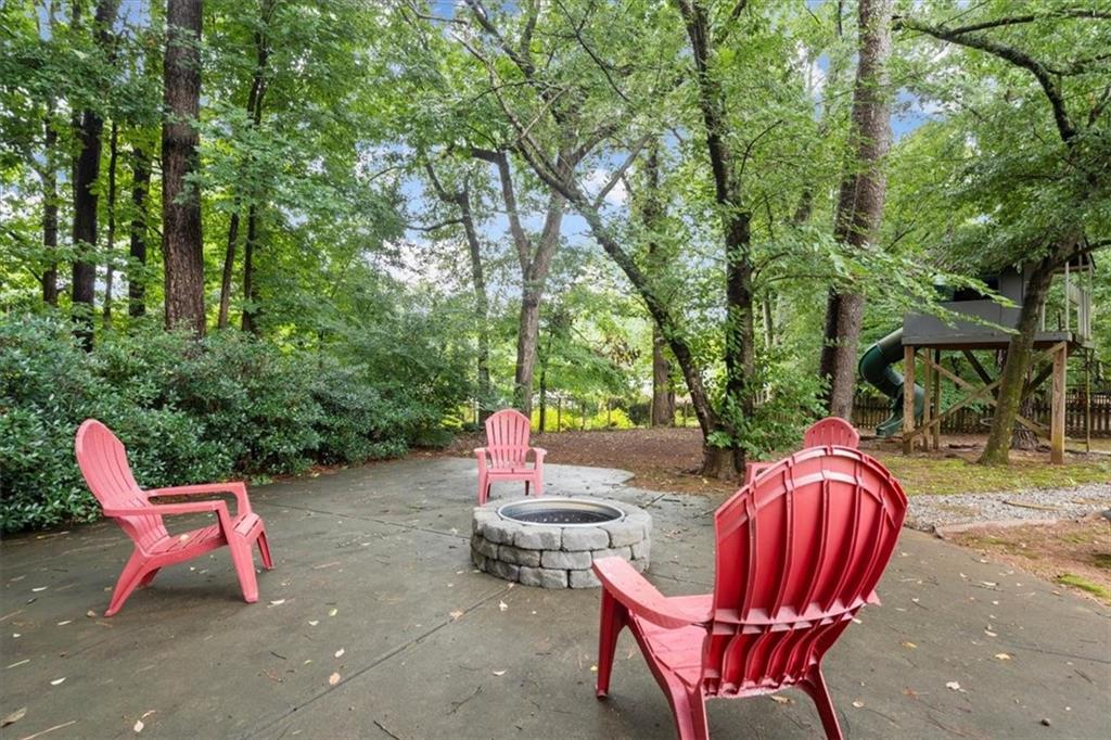 870 Fox Hollow Parkway