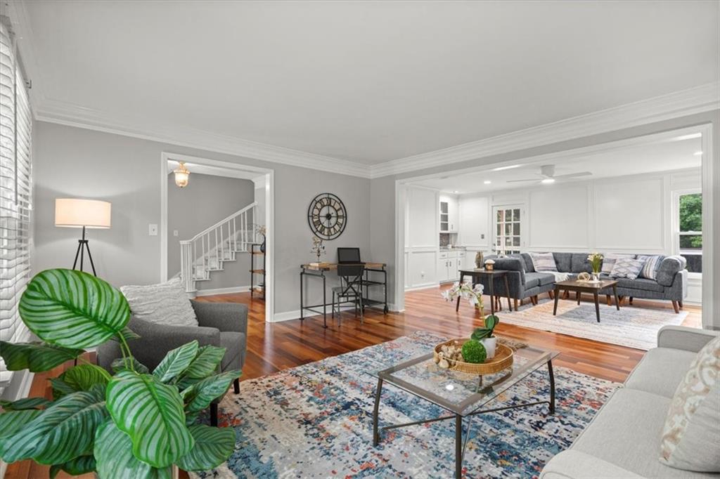 870 Fox Hollow Parkway