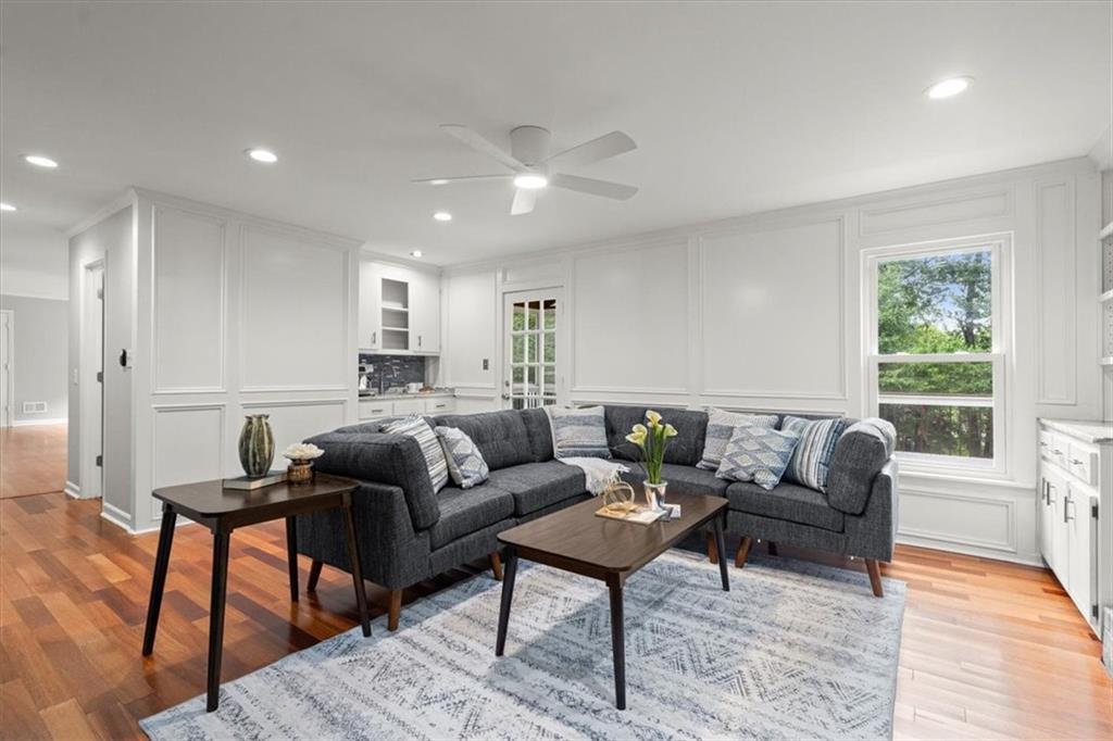 870 Fox Hollow Parkway