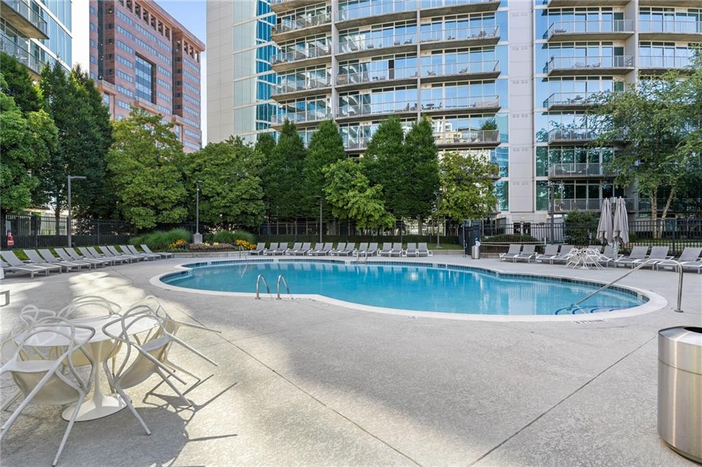 44 Peachtree Place Unit 1830