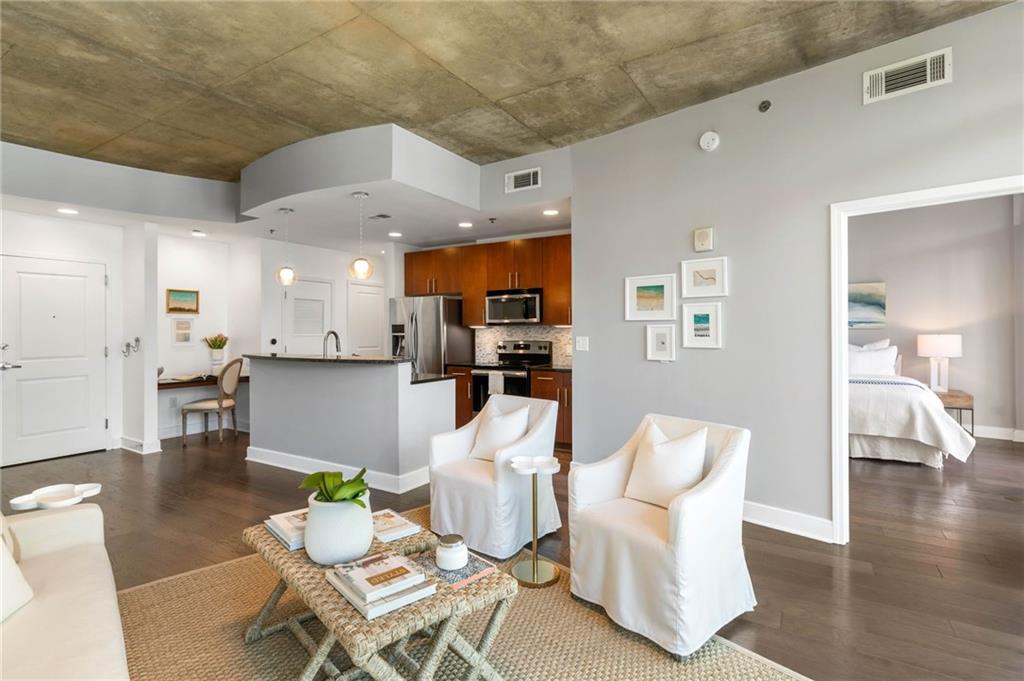 44 Peachtree Place Unit 1830
