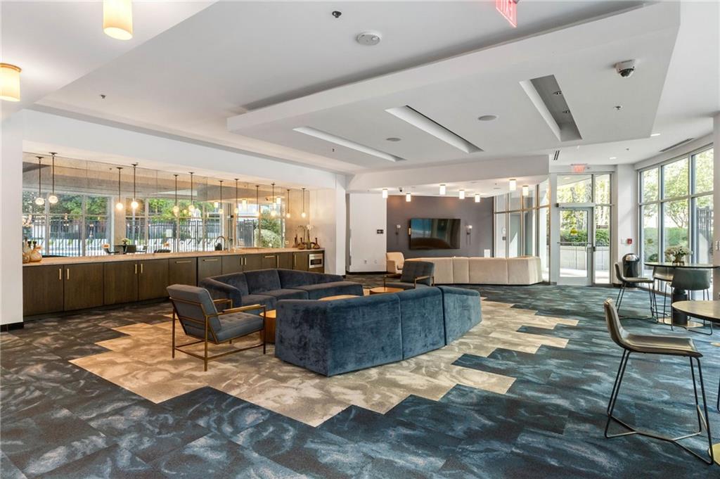 44 Peachtree Place Unit 1830
