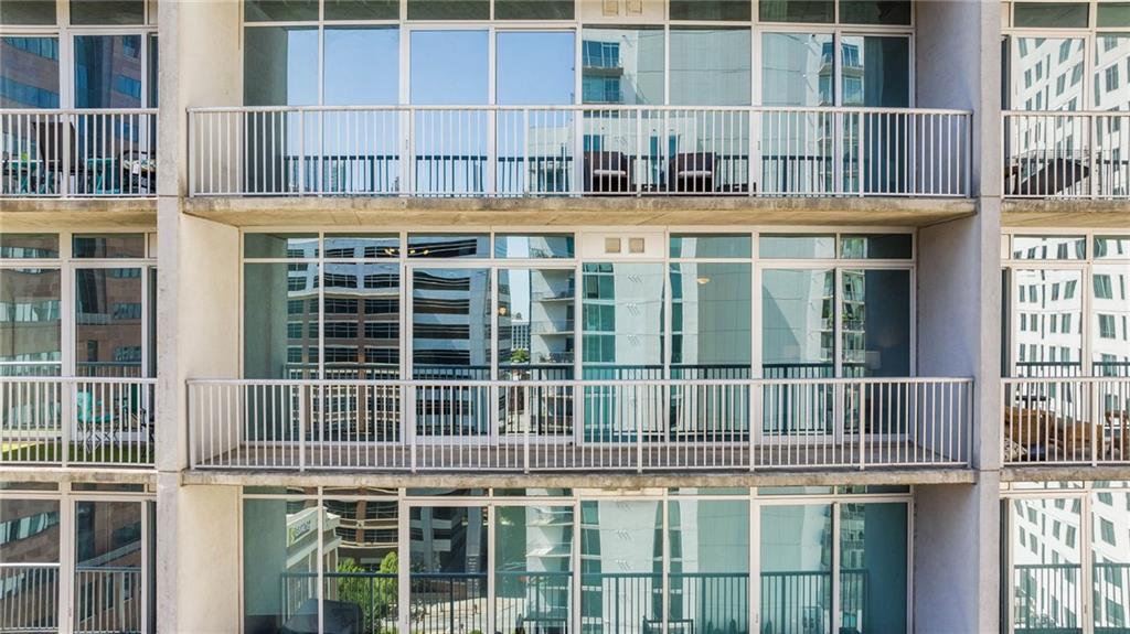 44 Peachtree Place Unit 1830