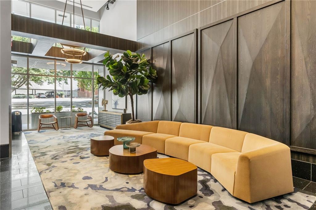 44 Peachtree Place Unit 1830