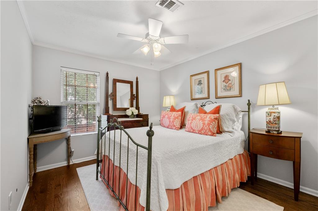 1 Bassett Hall Place NW