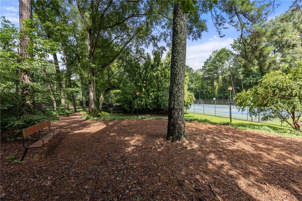 1 Bassett Hall Place NW