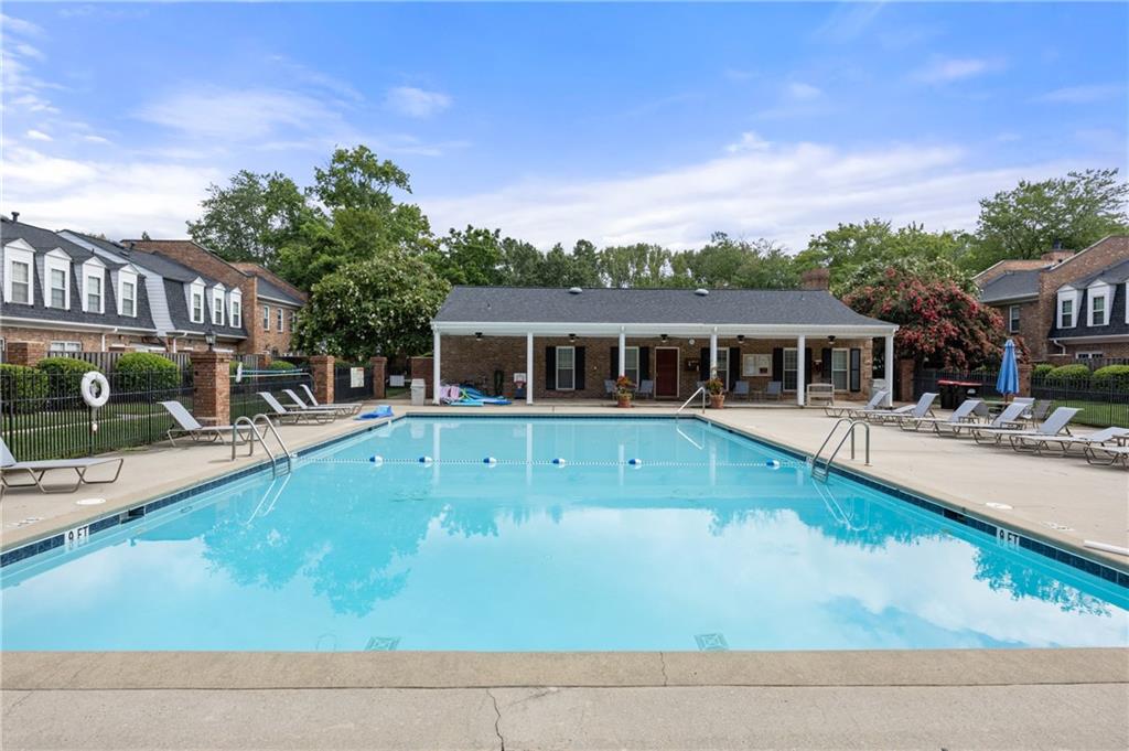1 Bassett Hall Place NW