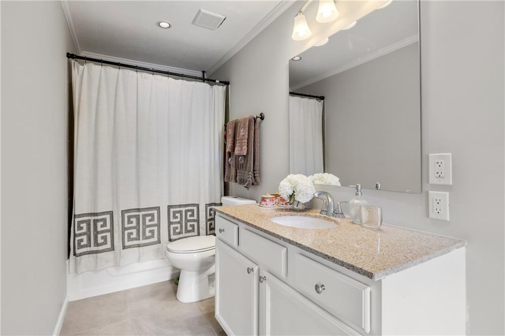 1 Bassett Hall Place NW