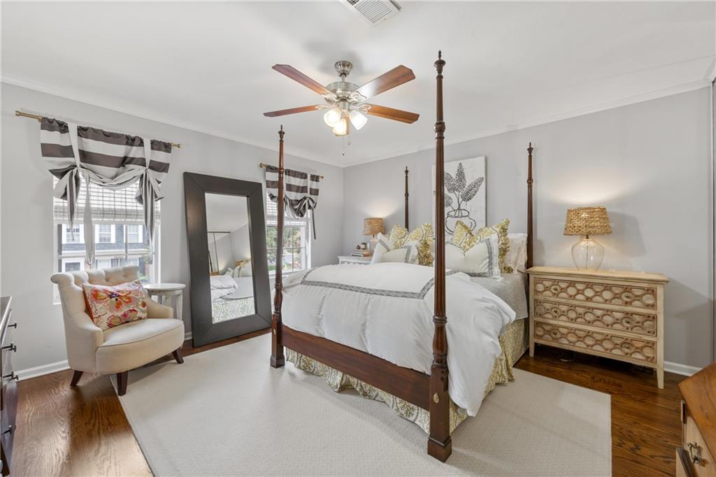 1 Bassett Hall Place NW