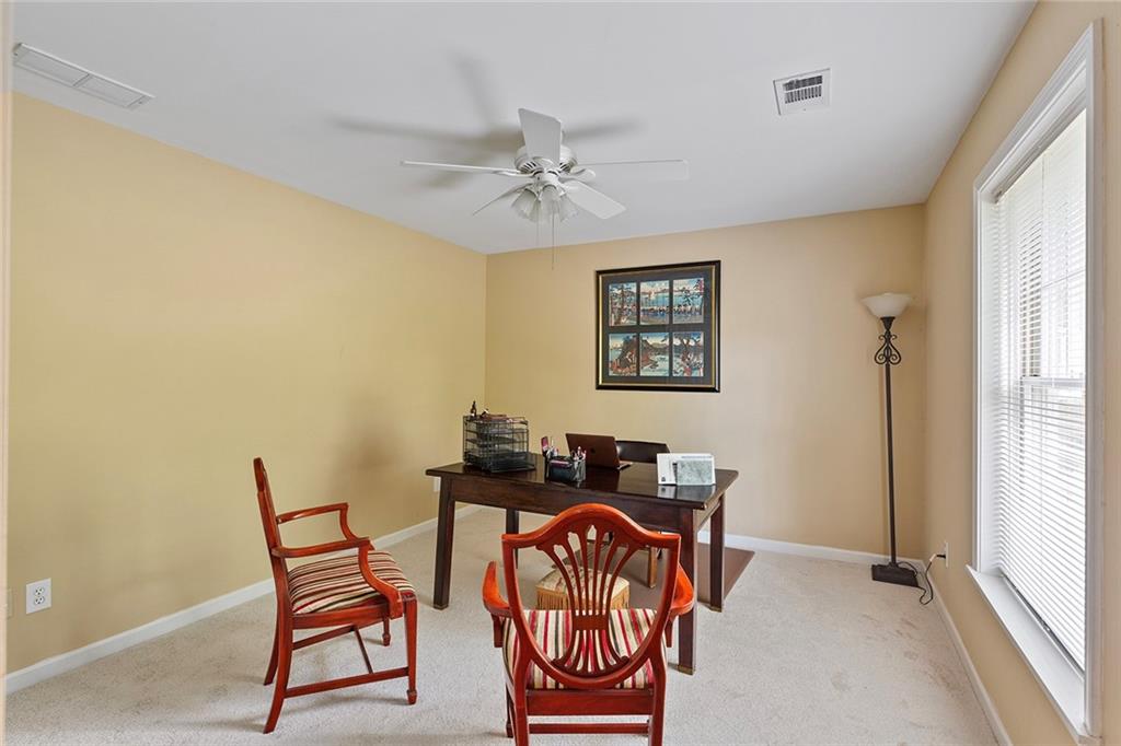 765 Glenridge Close Drive
