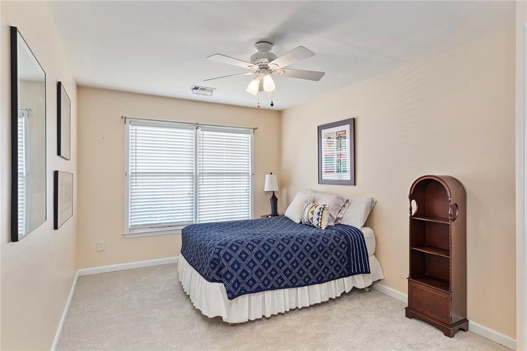 765 Glenridge Close Drive