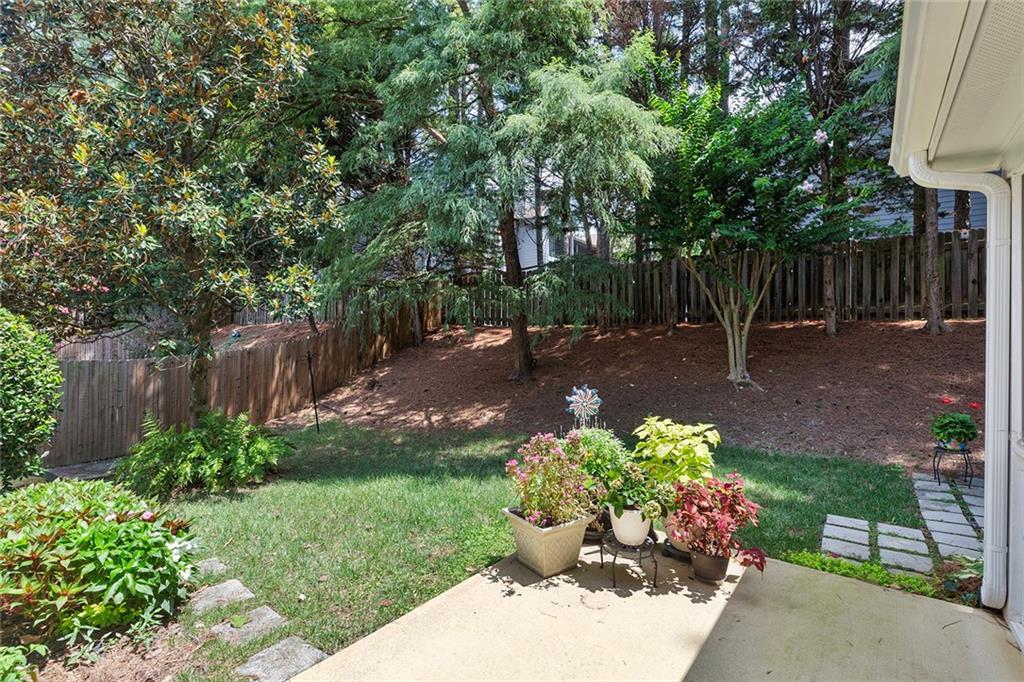 765 Glenridge Close Drive
