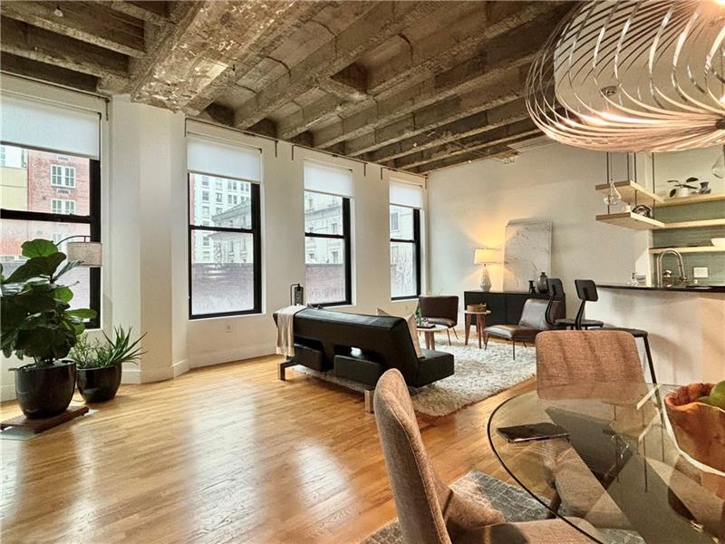 90 Fairlie Street NW Unit 402