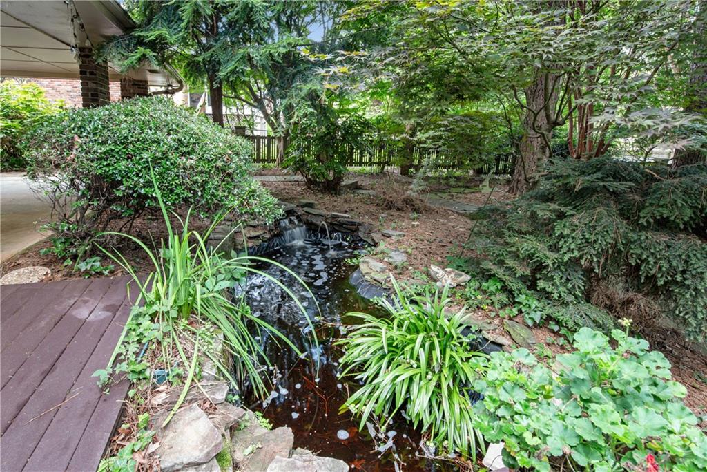 3929 Menlo Drive