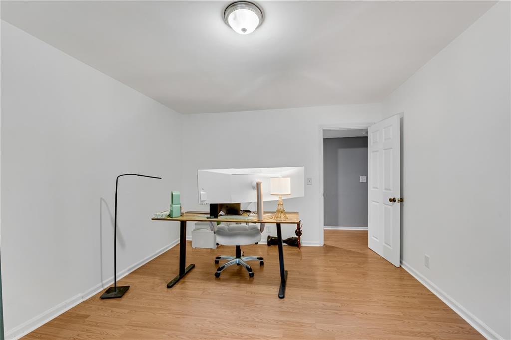 3929 Menlo Drive