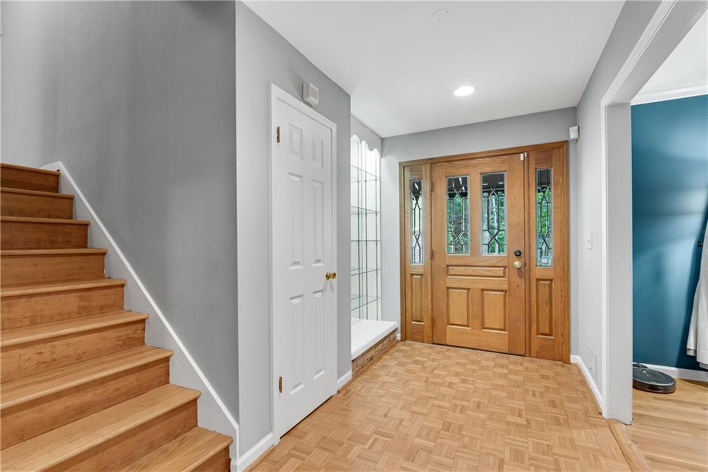 3929 Menlo Drive