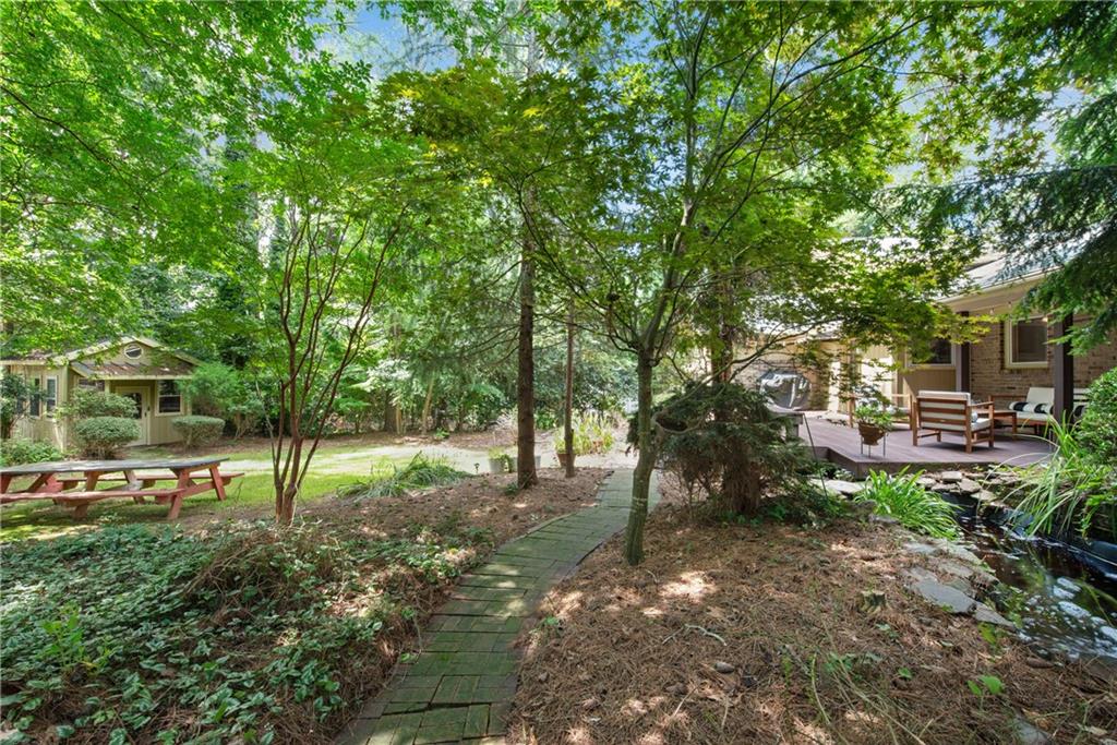 3929 Menlo Drive