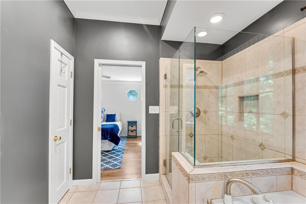 3929 Menlo Drive