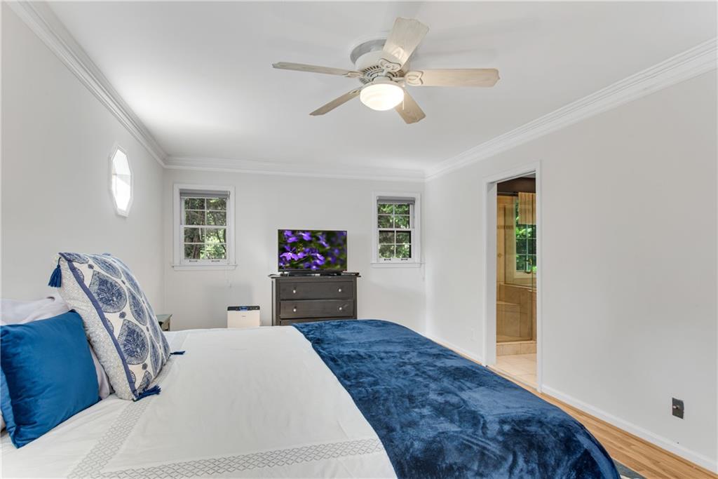 3929 Menlo Drive
