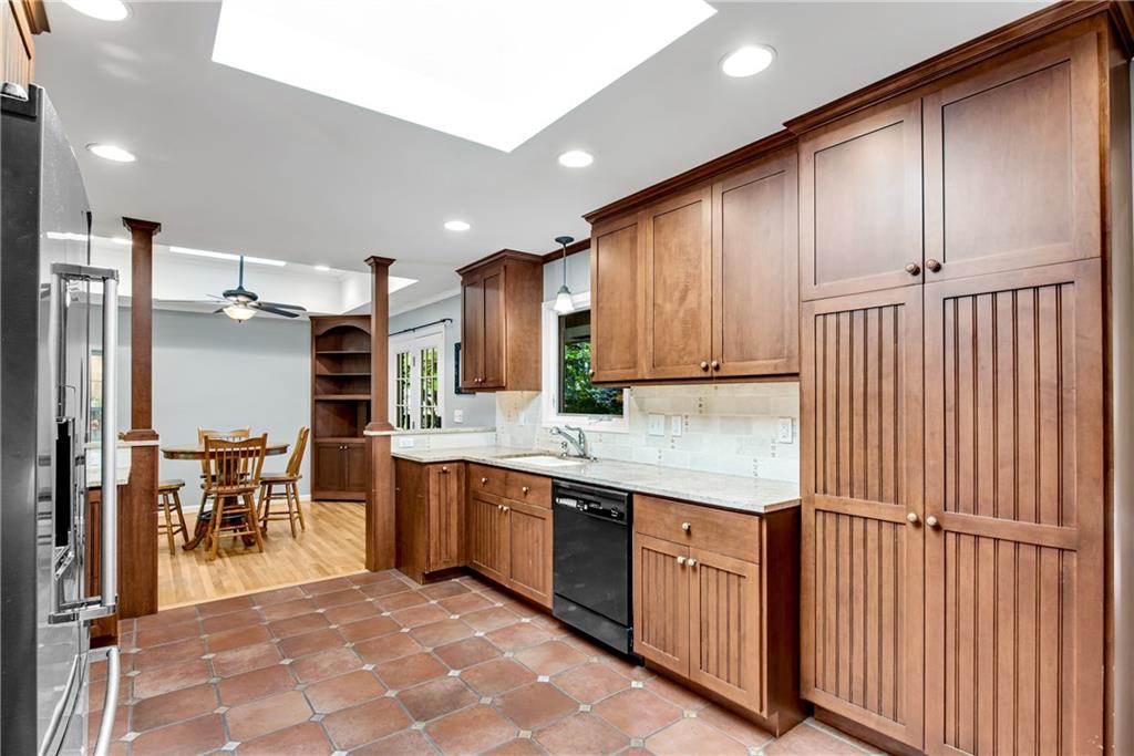 3929 Menlo Drive
