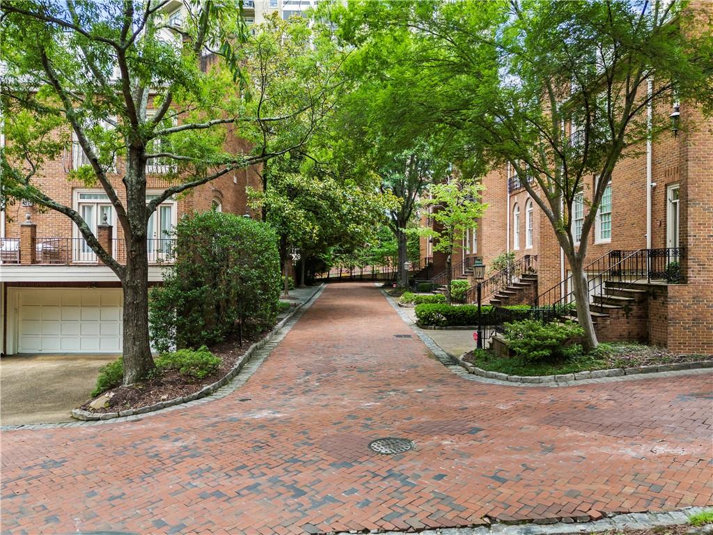 2600 Peachtree Road NW Unit 3