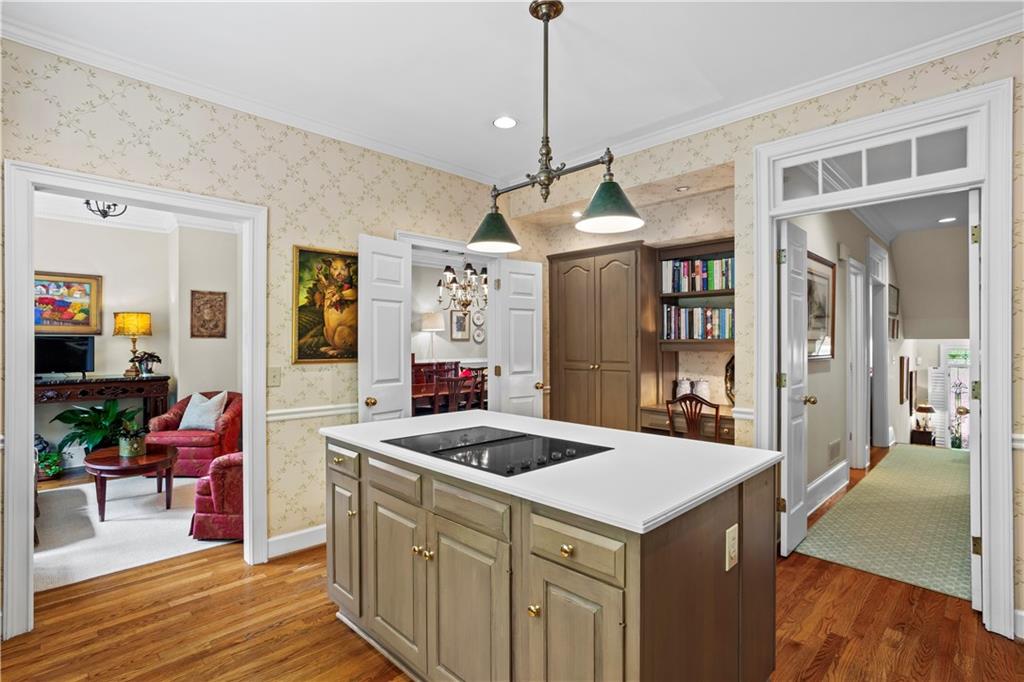 2600 Peachtree Road NW Unit 3