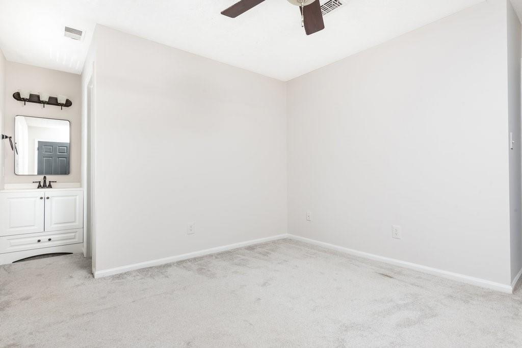 3 Independence Place NW