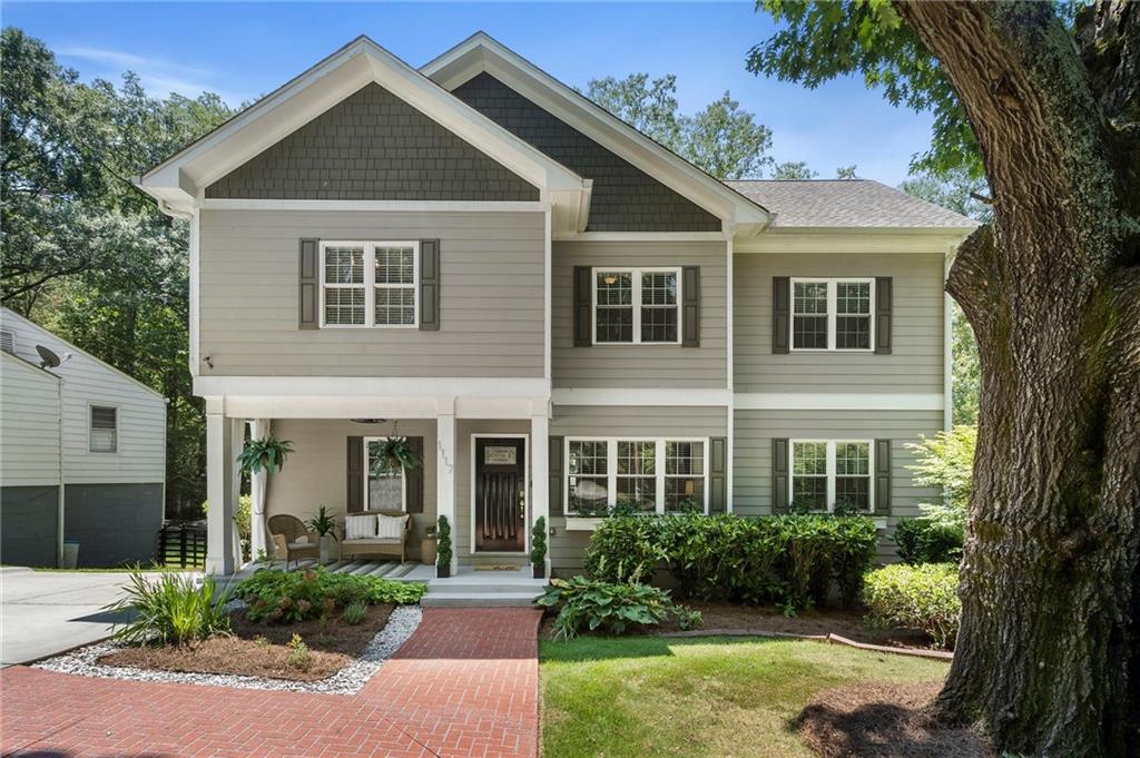 1117 Country Lane NE