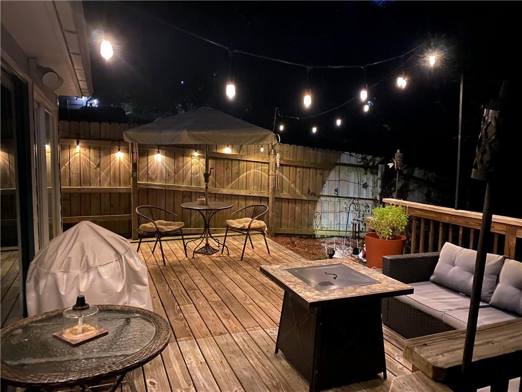 719 Anderson Walk