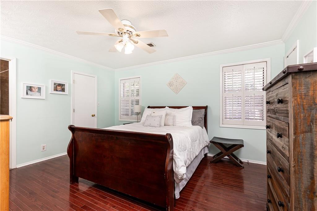 719 Anderson Walk