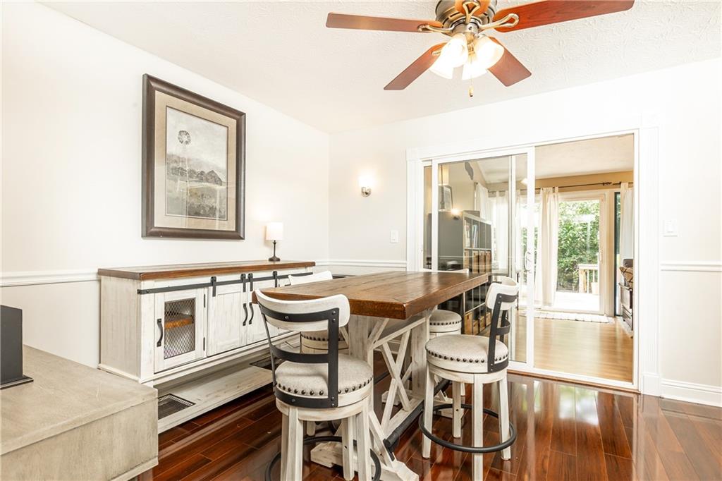 719 Anderson Walk