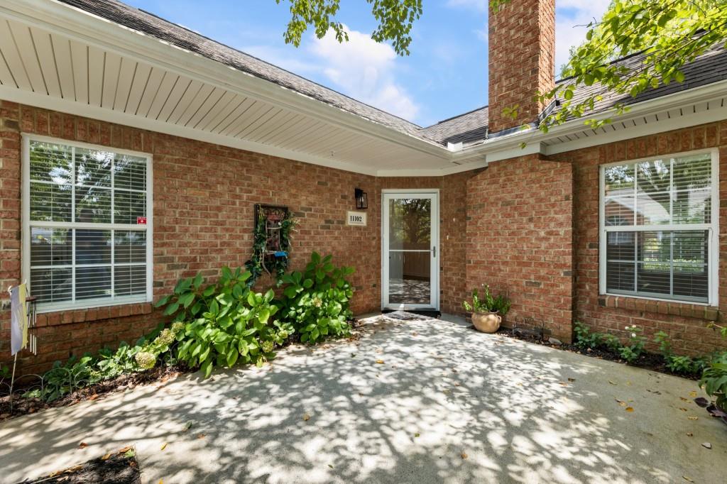 11102 Windrush Lane