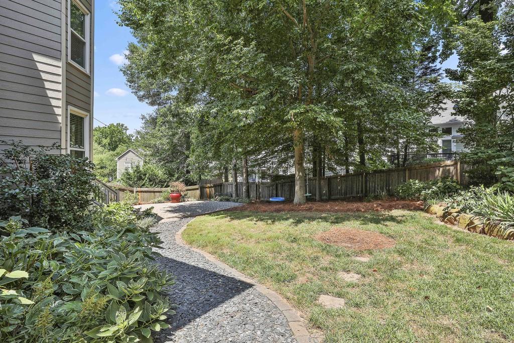2213 Dunbar Trail
