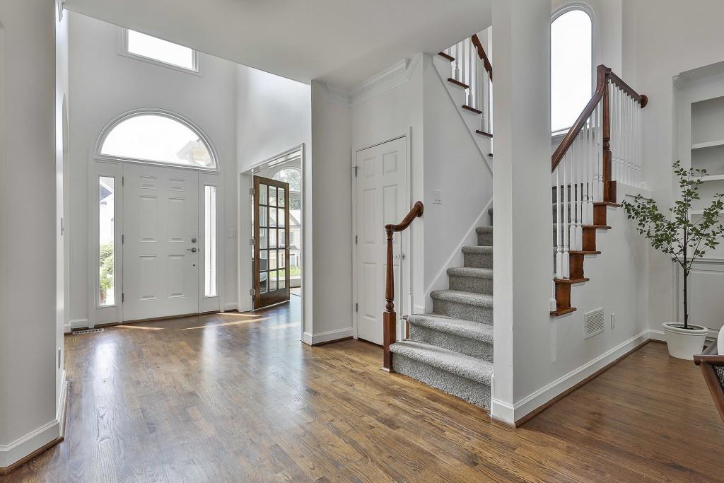 2213 Dunbar Trail