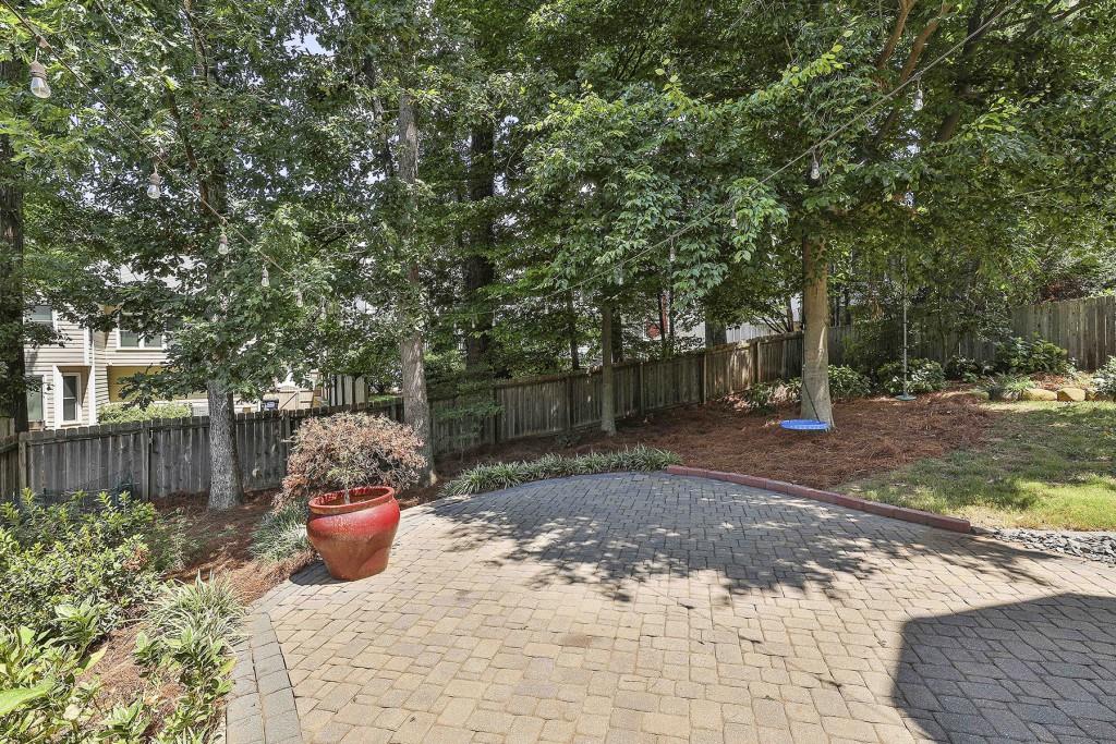 2213 Dunbar Trail