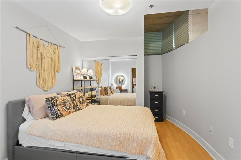 950 W Peachtree Street NW Unit 814