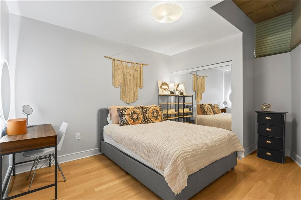 950 W Peachtree Street NW Unit 814