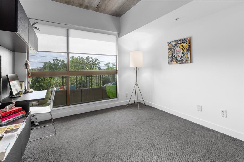 563 Memorial Drive SE Unit 407